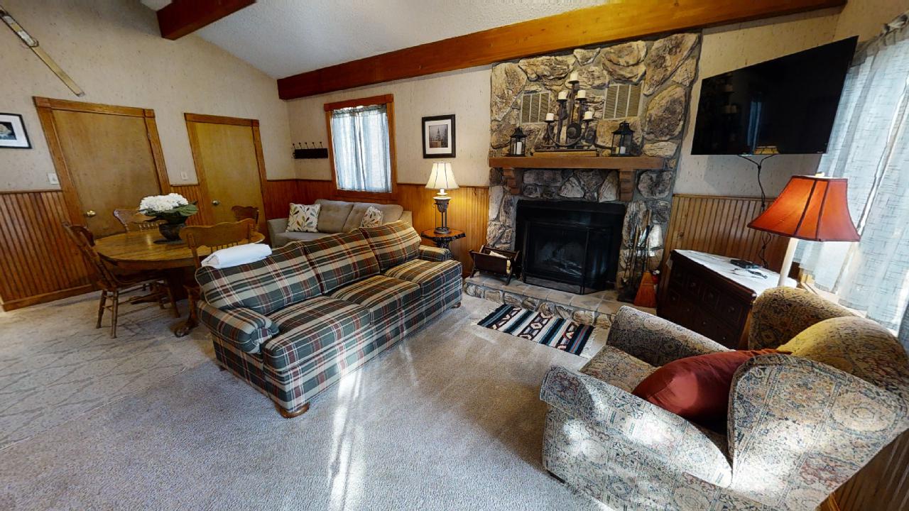 Apt Living Room