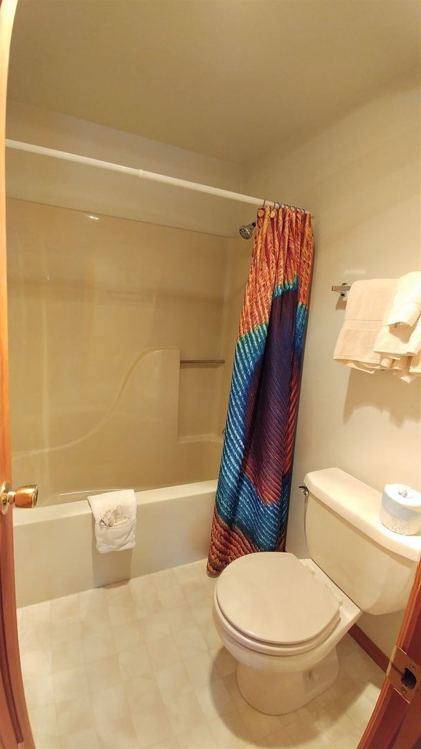 Bathroom 4