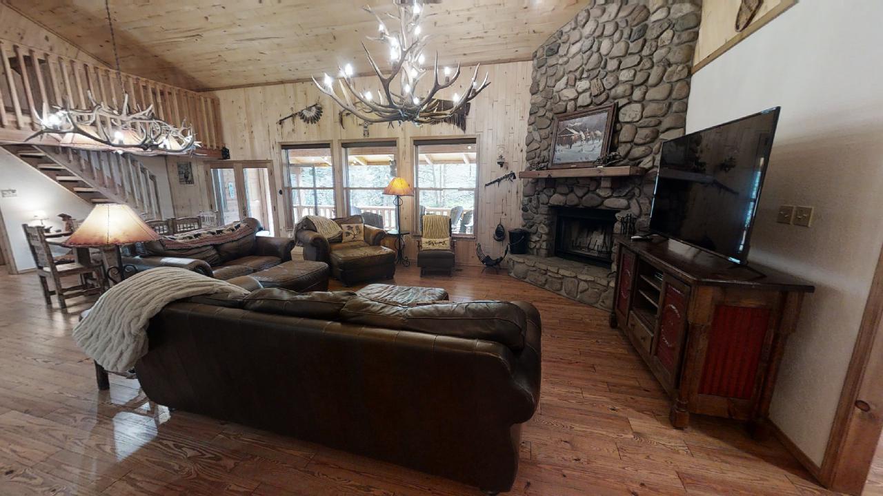Big-Elk-Horn-08052022_154549