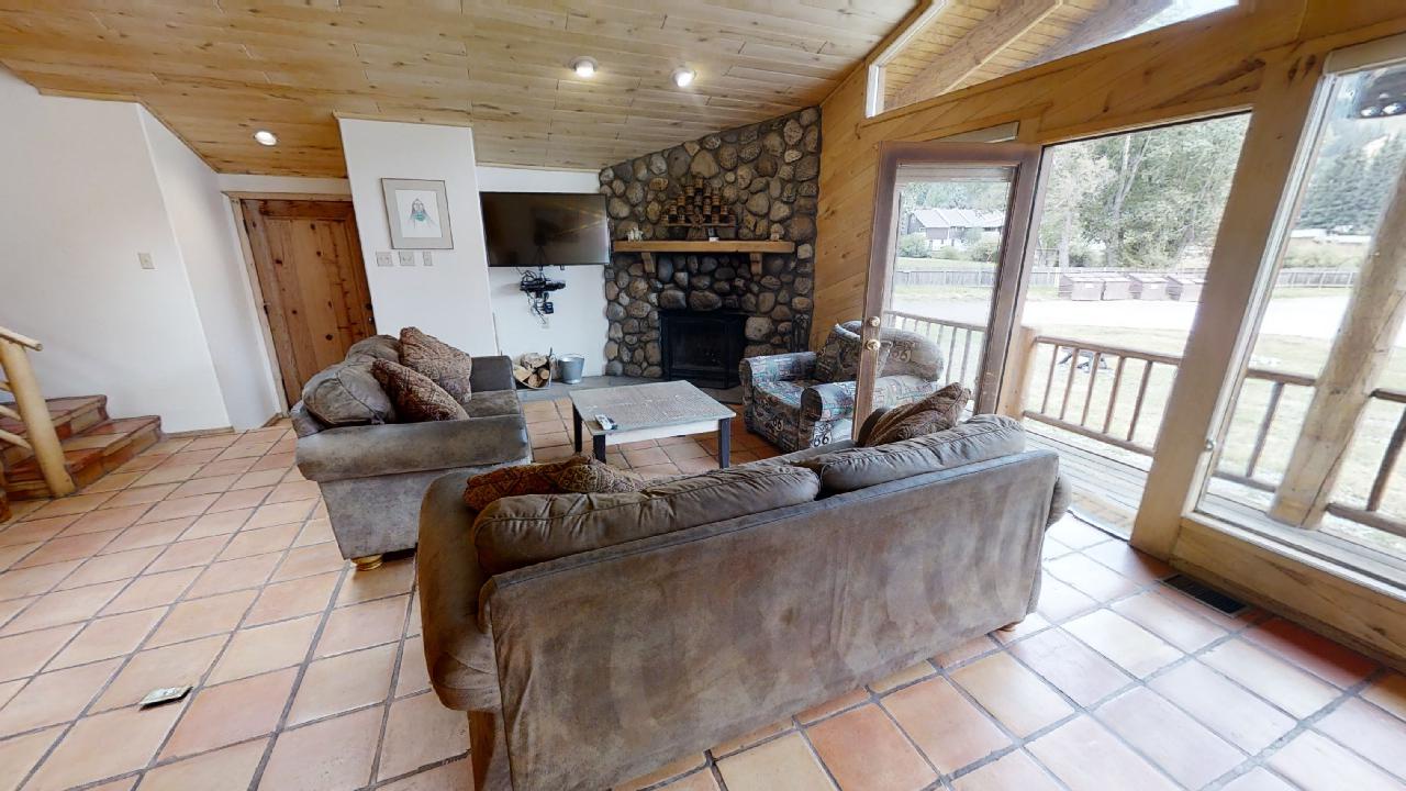 Ski-View-Chalet-09082021_100109