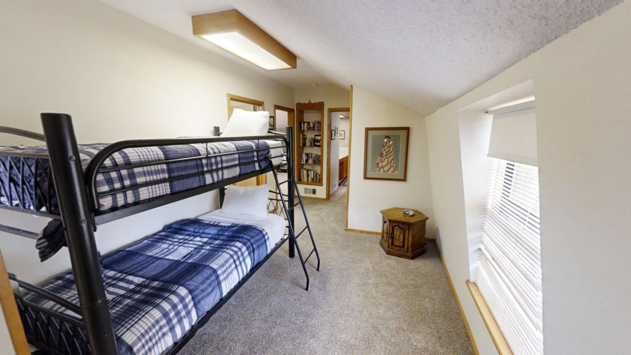 Roberts-Trappers-Lodge-copy-05282024_110159