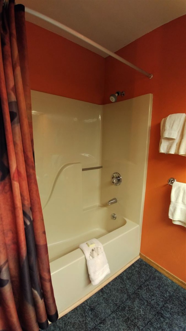 Bathroom 7