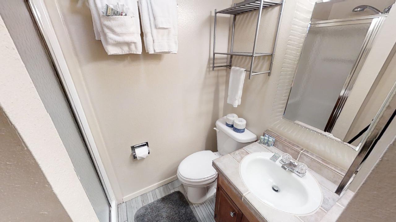 Bathroom 2