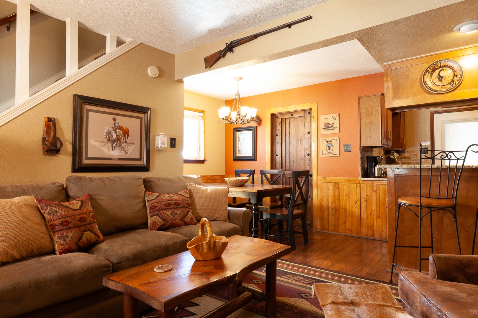 Grandview 1 Rustic Retreat