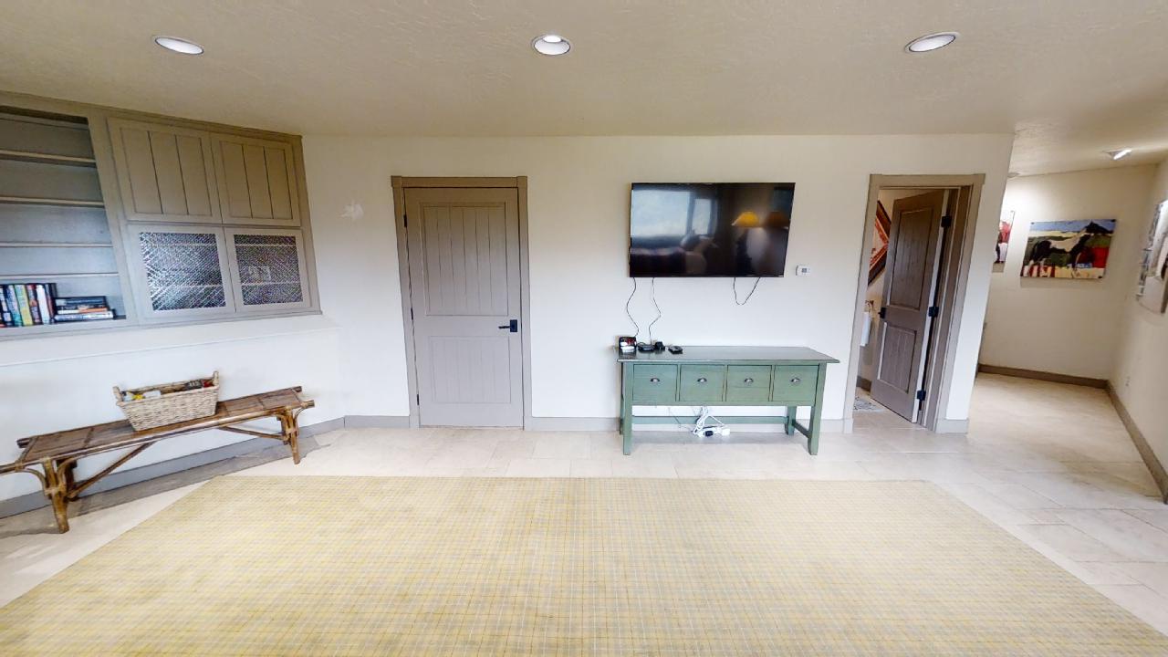 Bobcat-Peak-House-09222021_120826