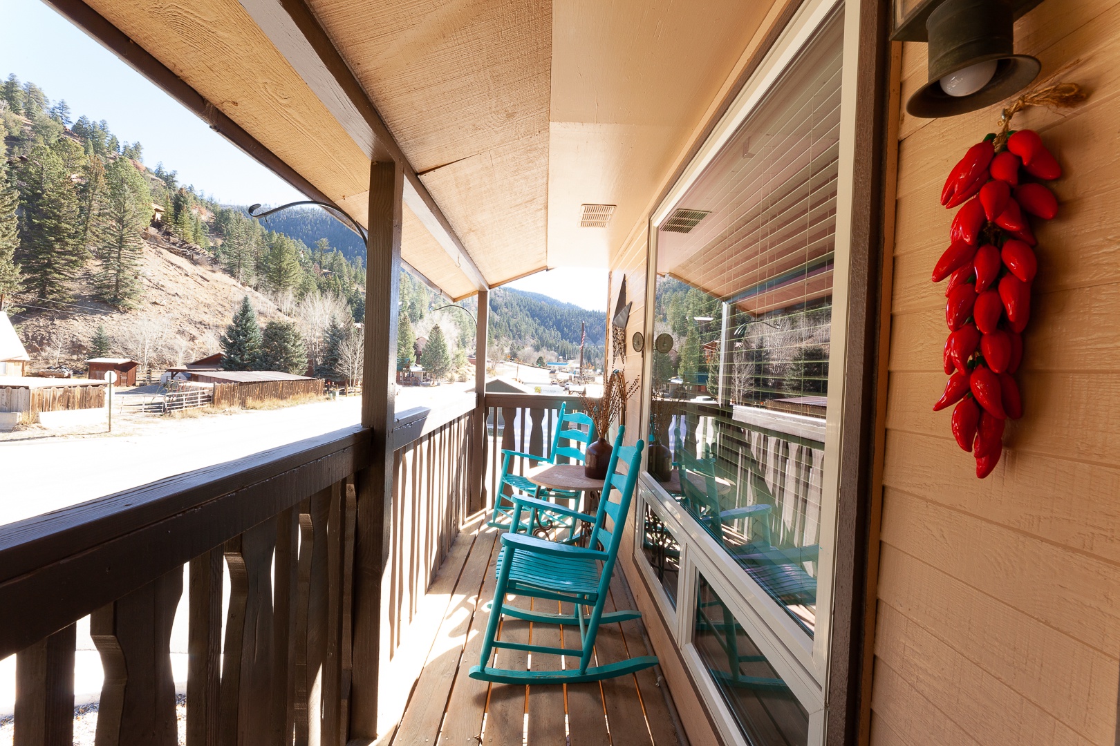 Grandview 1 Rustic Retreat