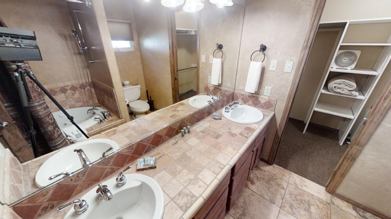 River-Ritz-copy-Master Bath