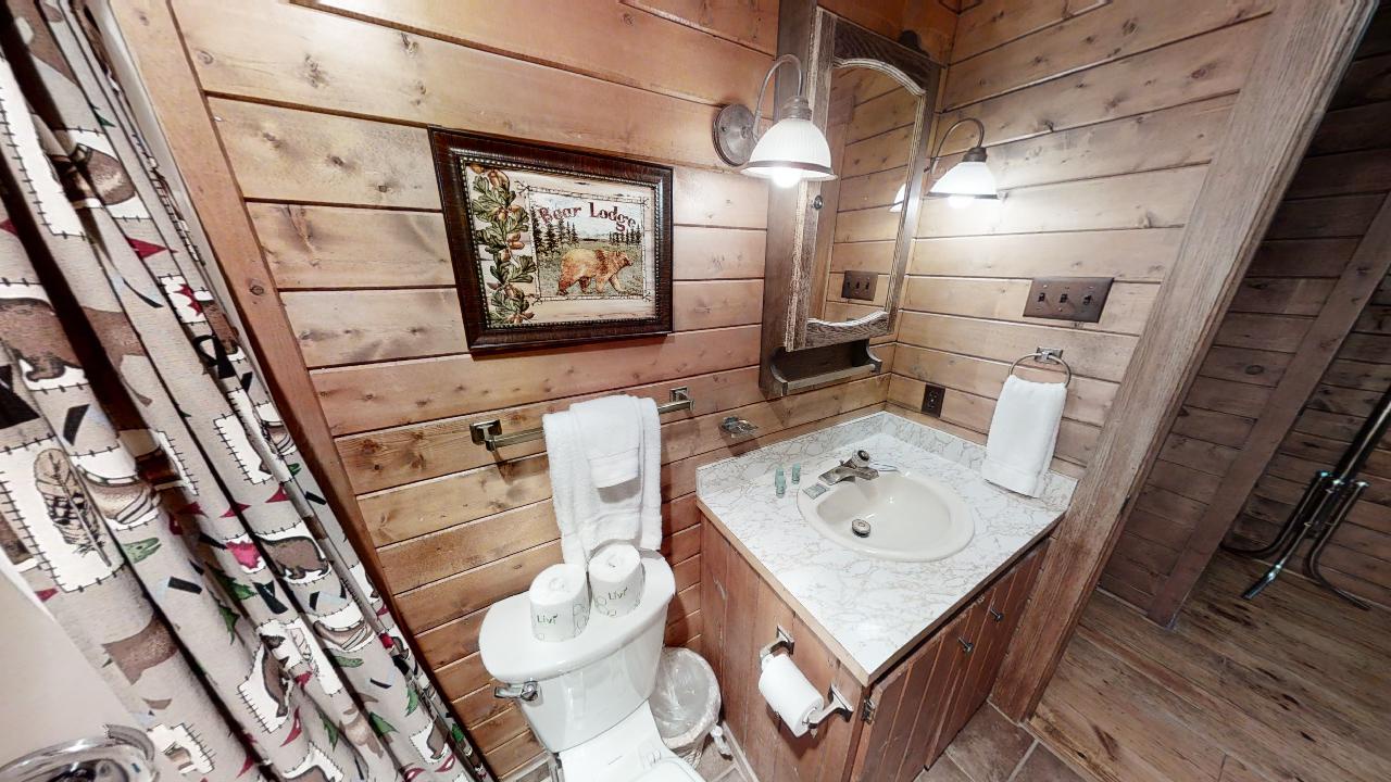 Bear-Valley-Cabin-08312021_122210