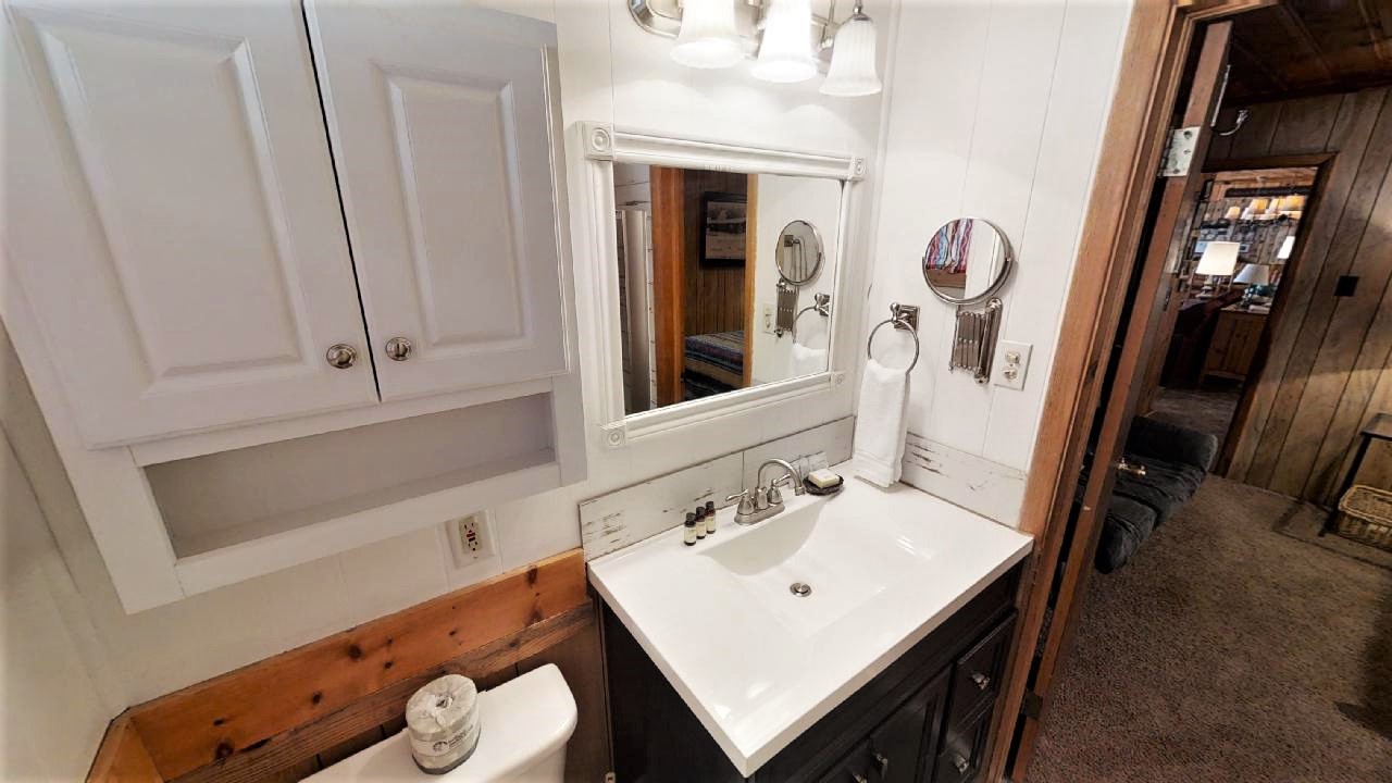 Bathroom 4