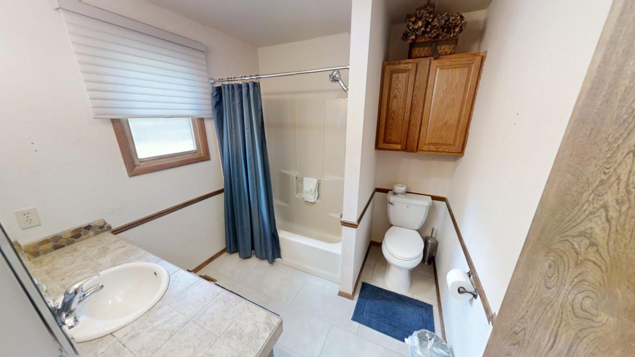 4th-Quarter-Master Bath