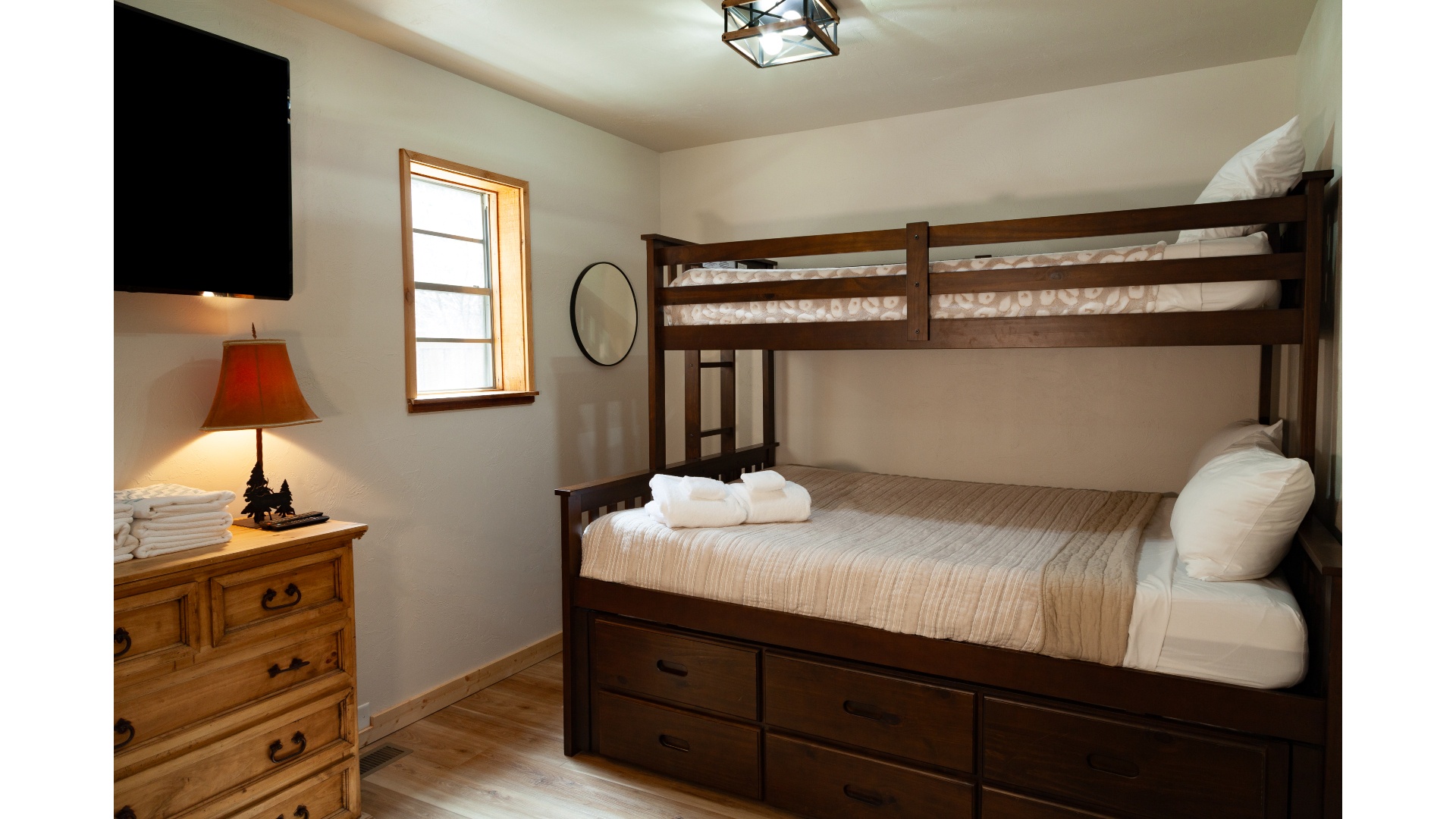 Duke Cabin