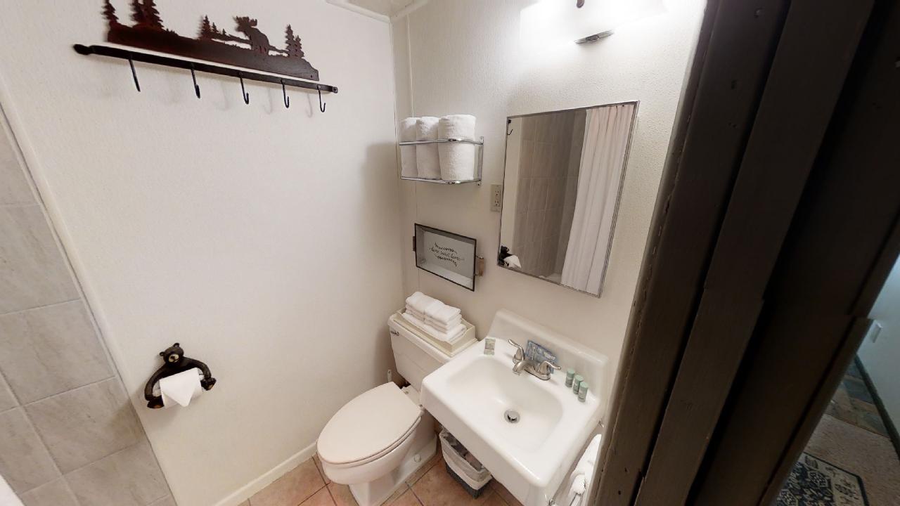 Bathroom 2