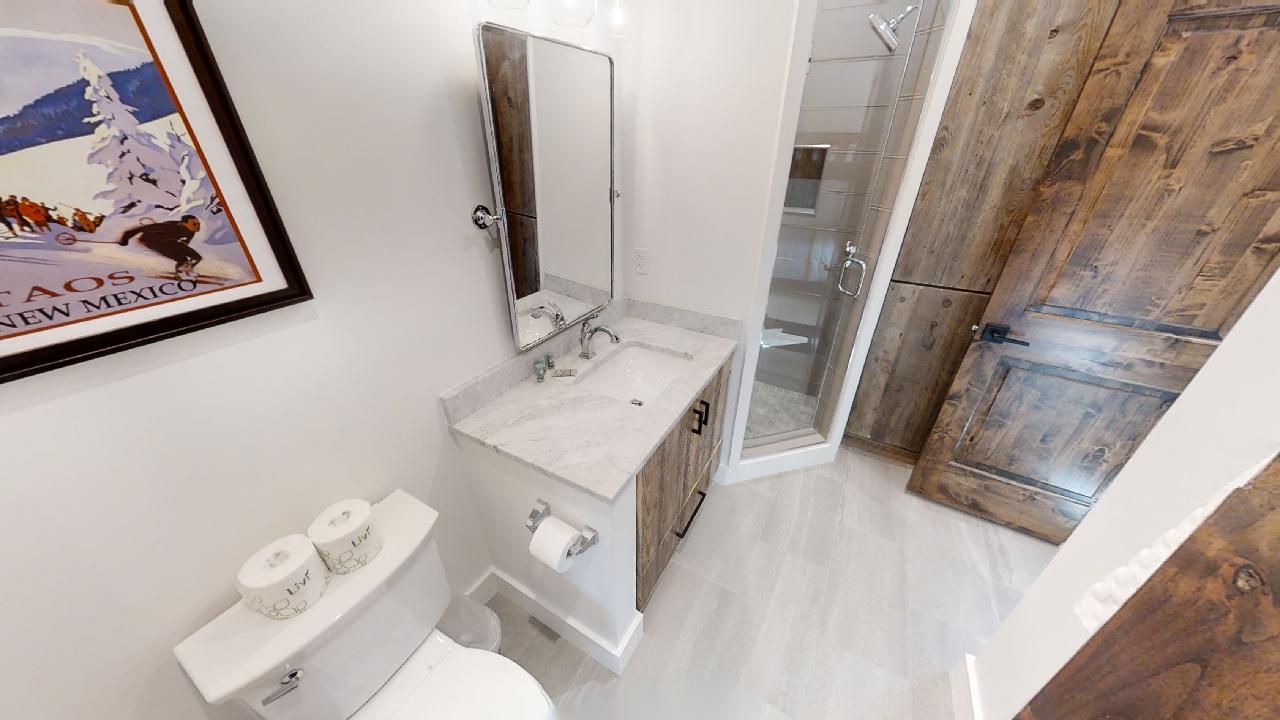 Chalet-Genepi-jack and jill bath