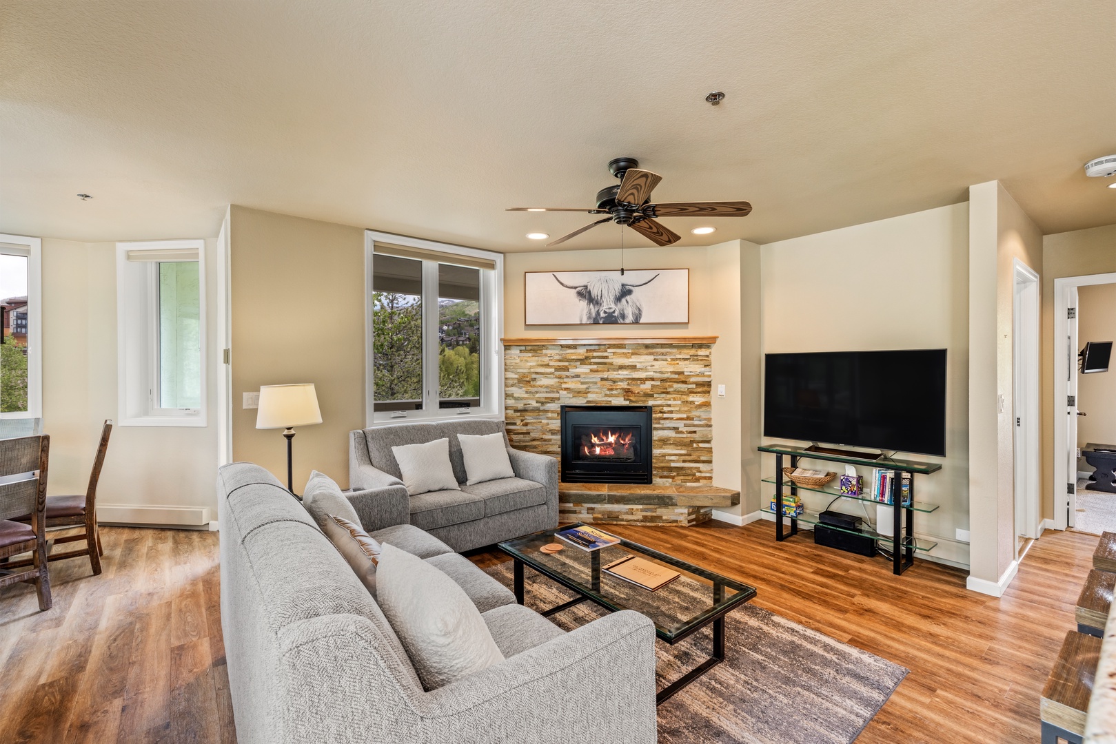 1078 Terraces Condo W/Stunning Views, Pool&Spa
