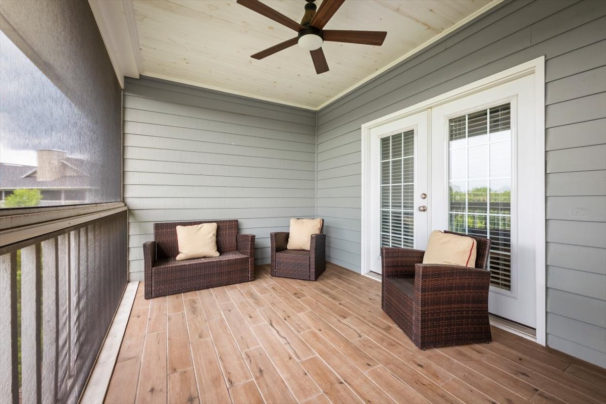 screened porch