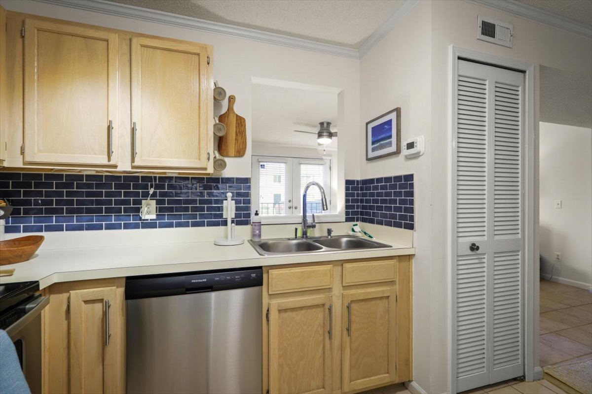 18-JAXREP_71_Ponte_Vedra_Colony_Cir_Ponte_Vedra_Beach_FL-18