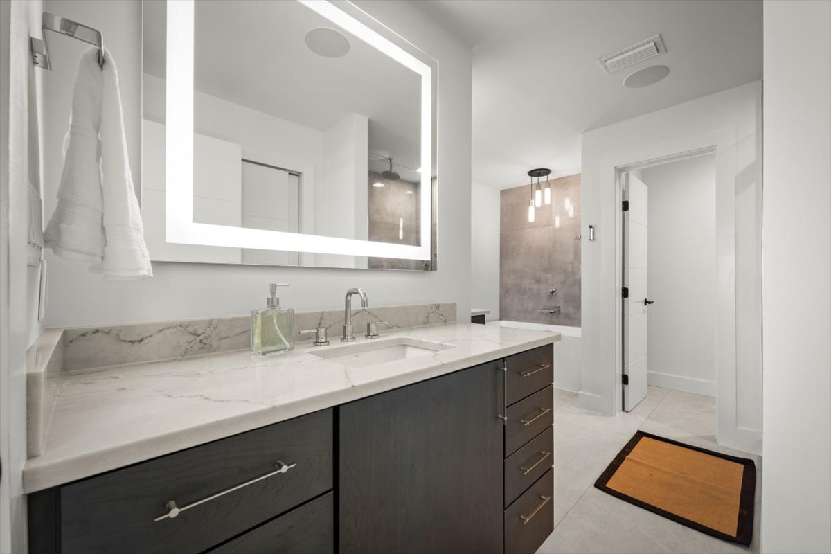 37-JAXREP_739_Spinnakers_Reach_Dr_Ponte_Vedra_Beach_FL-57