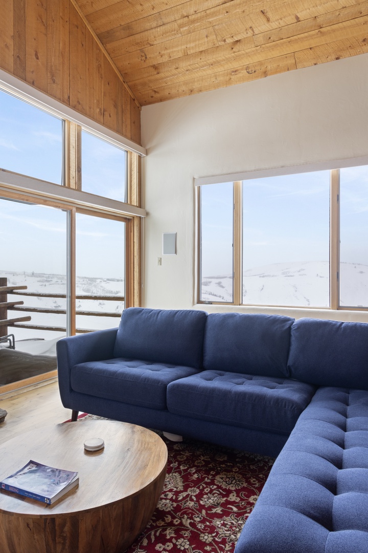 Living Room with Fireplace