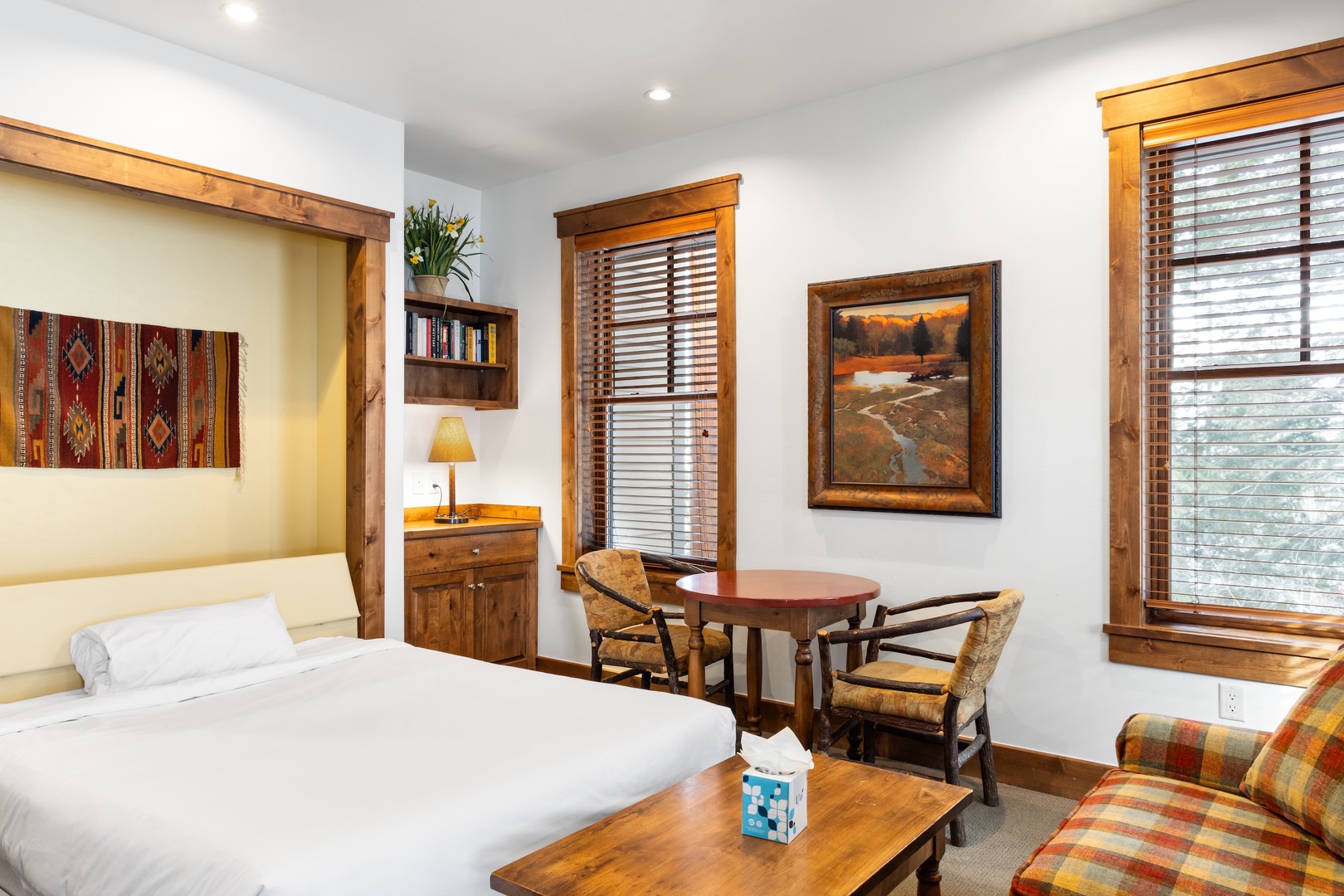 Second Living Area / Murphy Bedroom