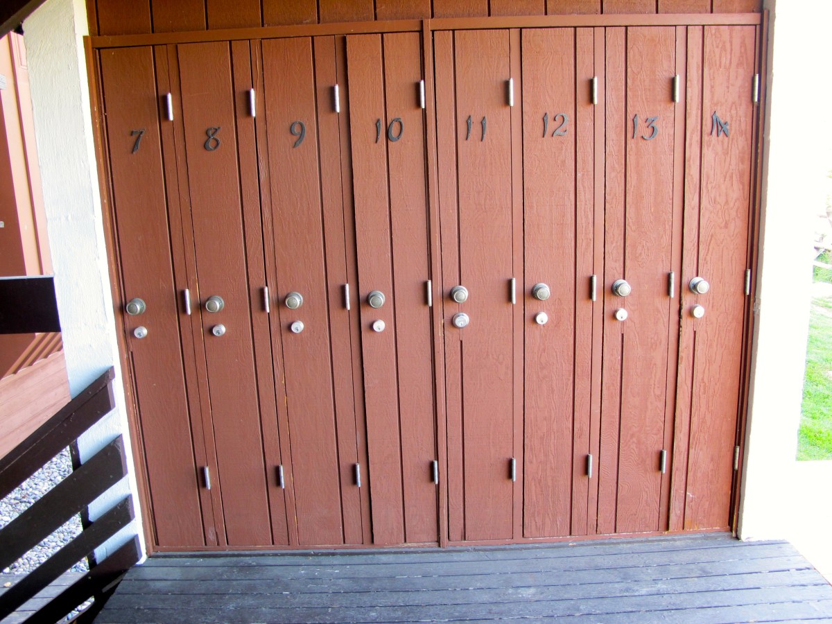Ski lockers