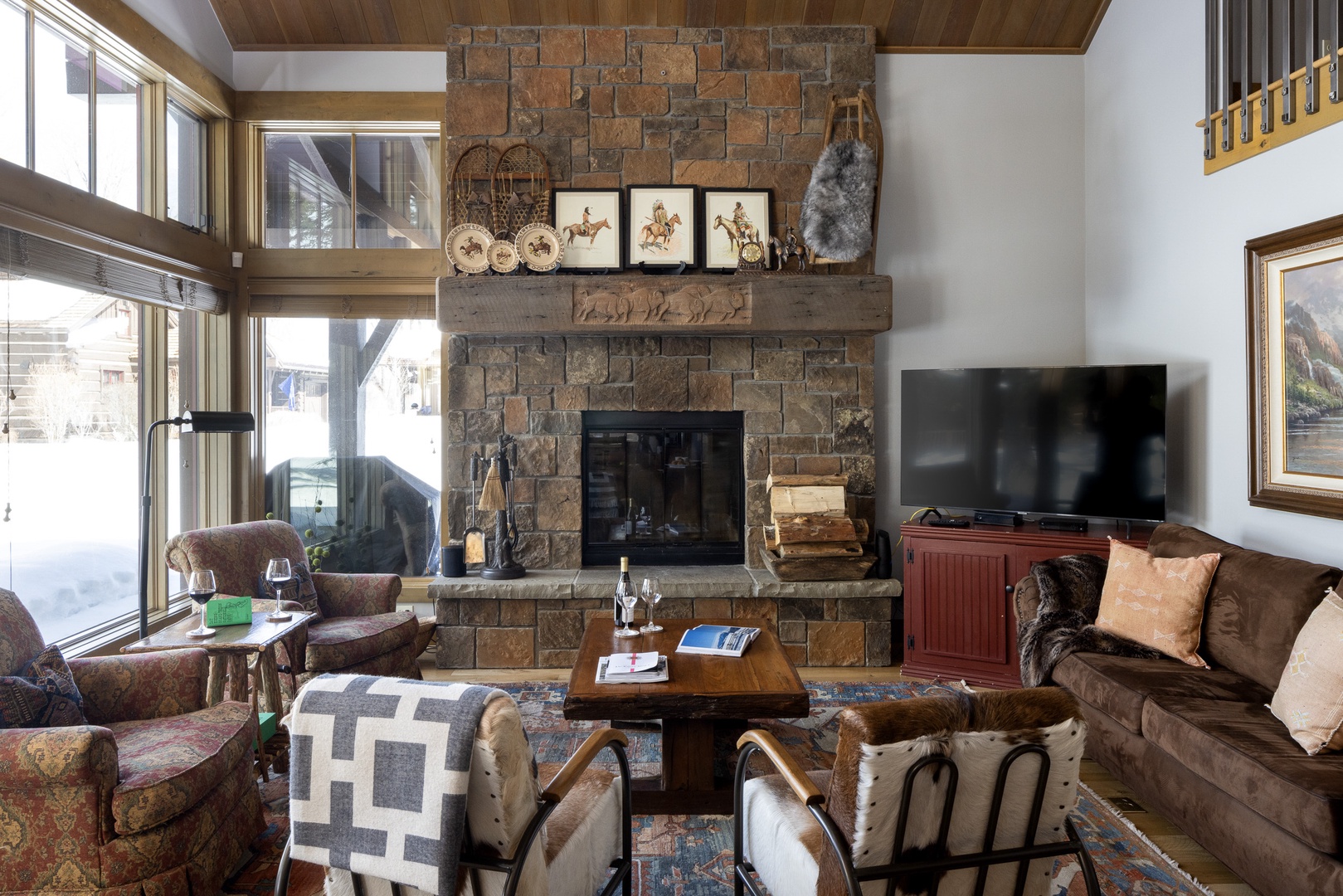 Living Room with Fireplace