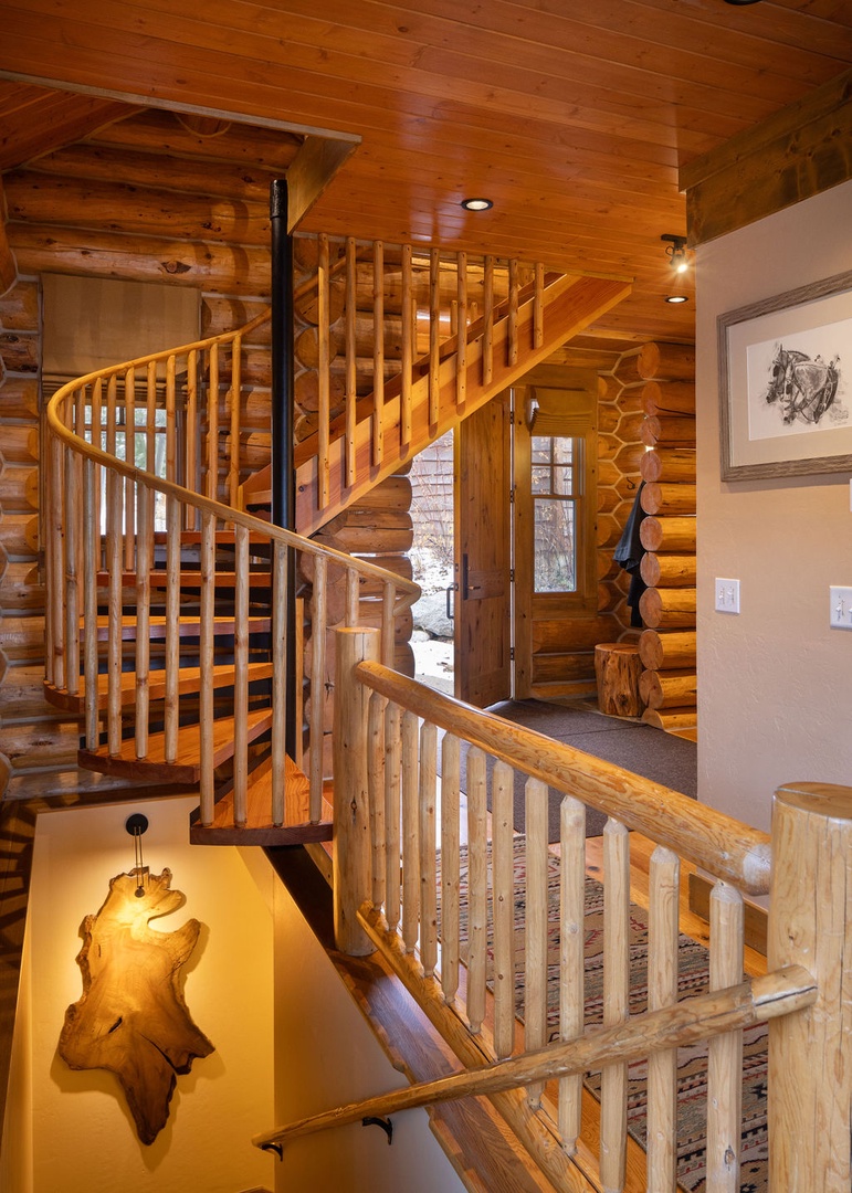 Stairs to Loft and Stairs down to Bedrooms