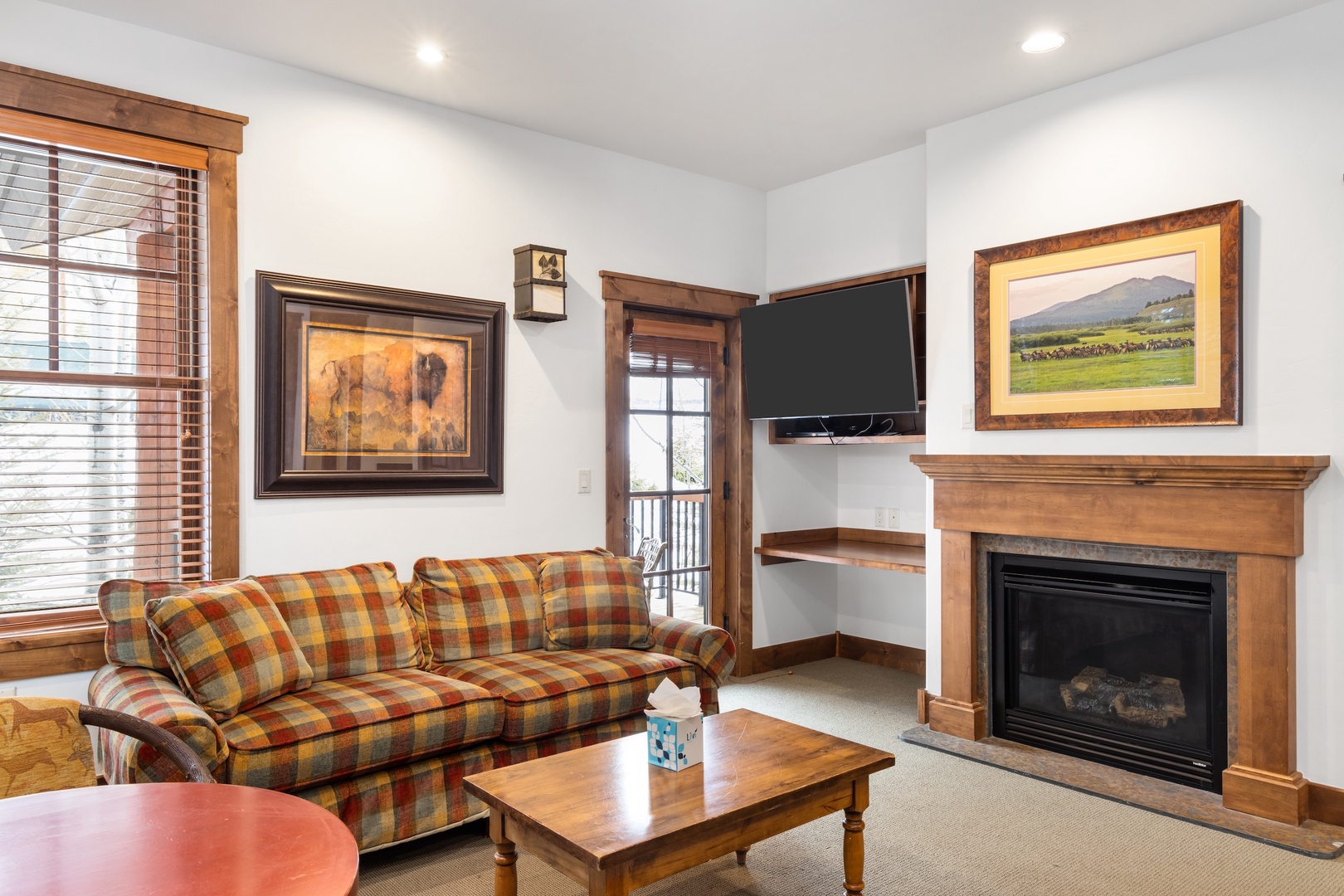 Second Living Area / Murphy Bedroom