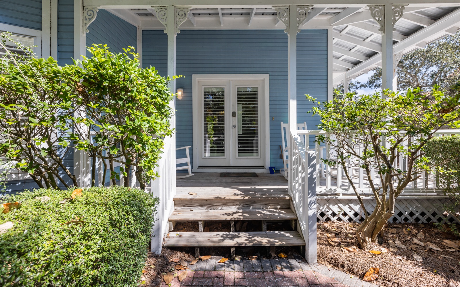 The Little Blue Bungalow,1940's Schoolhouse, Pets - Bungalows for Rent in  Mount Dora, Florida, United States - Airbnb