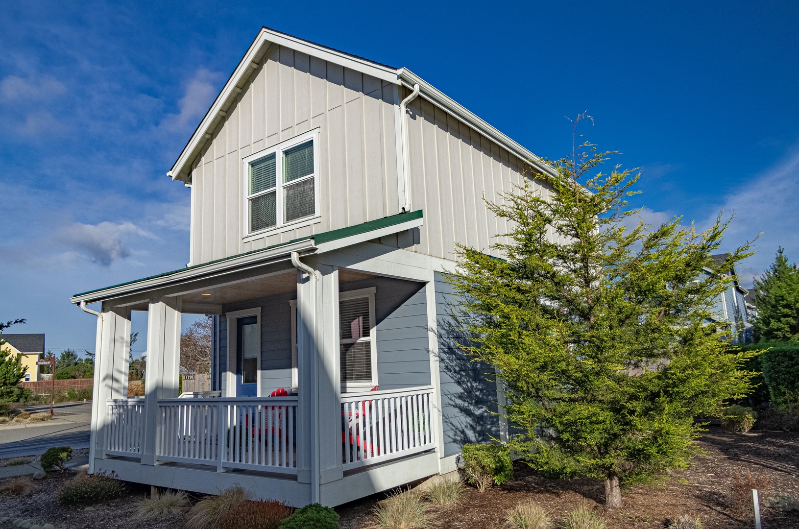 033 Sandy Feet and Doggy Treats