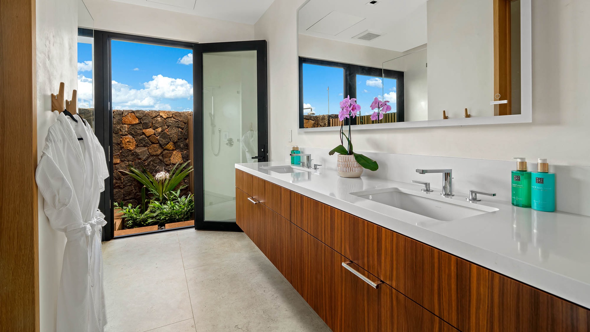 Kukuiula Kahela Villa #51 - Second Primary Bedroom Suite Bath & Outdoor Shower - Parrish Kauai