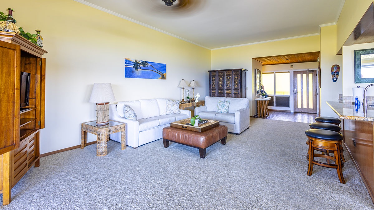 Kapalua Ridge Villas #922 - Spacious Living Room - Parrish Maui