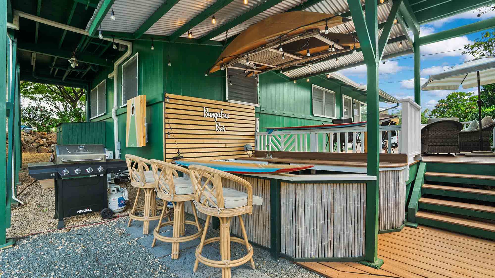 Brennecke Beach Bungalow - Tropical Beach Outdoor Tiki Bar - Parrish Kauai