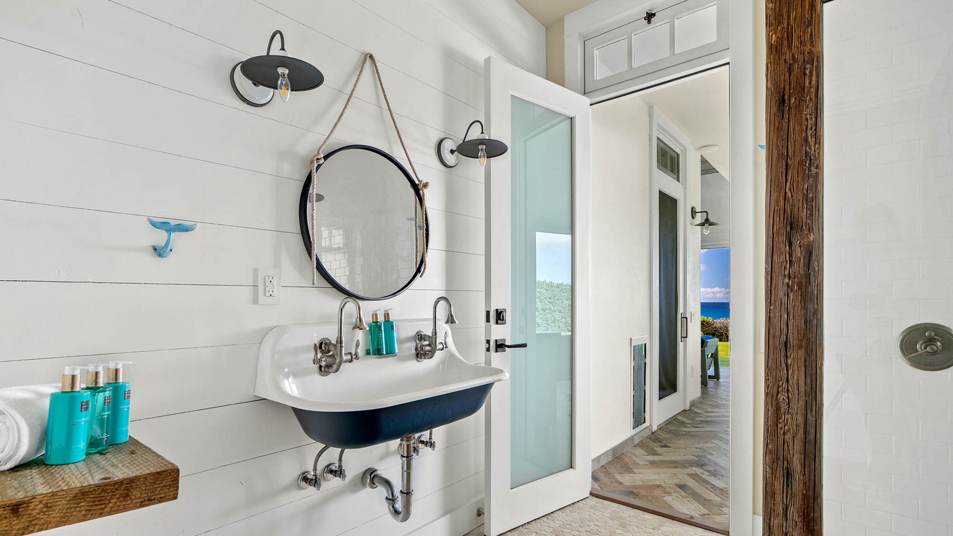 Honu Hale at Poipu - Main House Poolside Bath & Shower - Parrish Kauai