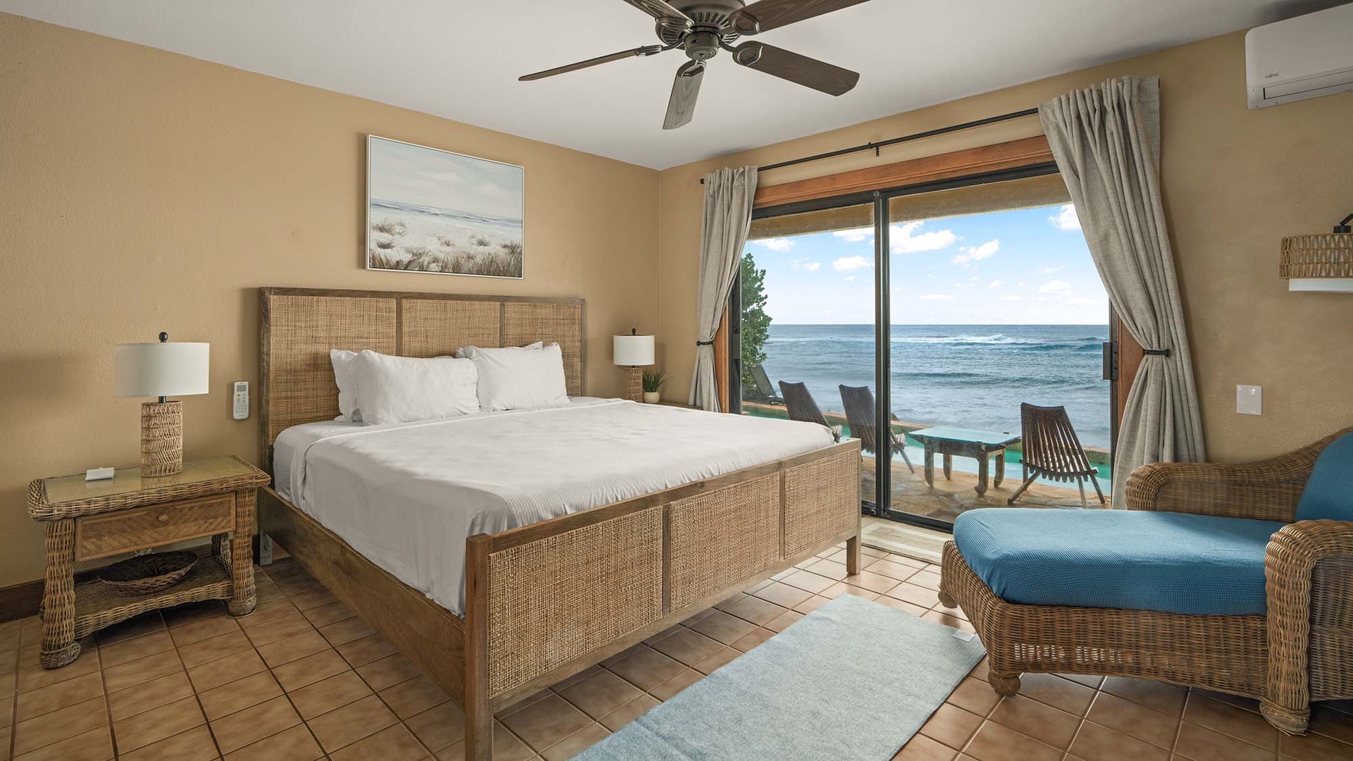 Hale Hokuu Too at Kukuiula Bay - Third Guest Bedroom & Lanai - Parrish Kauai