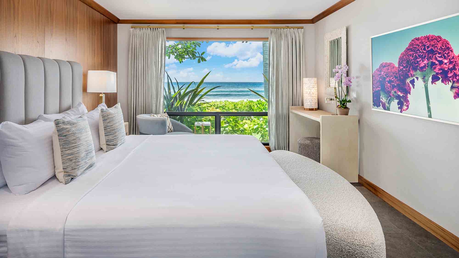 Hale Luana - Oceanfront Primary Bedroom Suite - Parrish Kauai