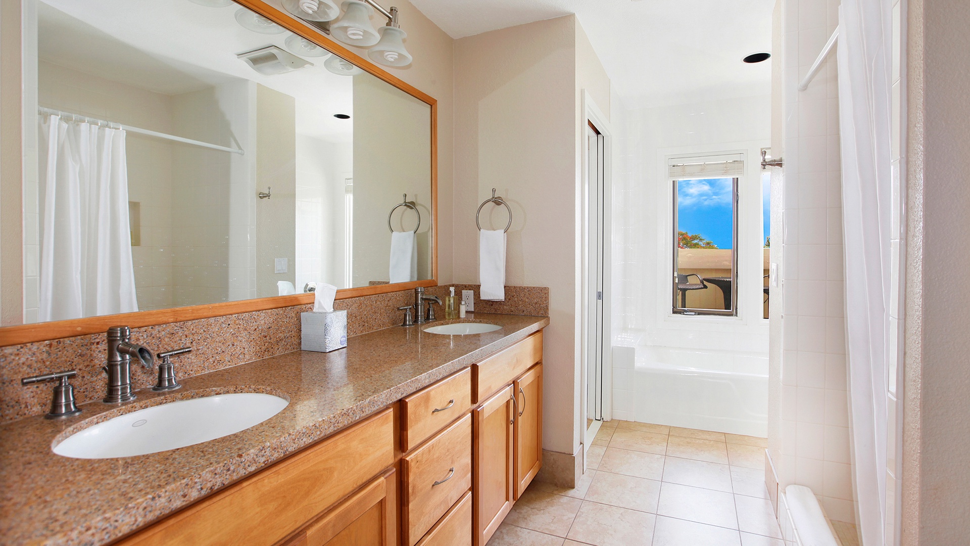 Manualoha at Poipu Kai #1006 - Master Bedroom Suite Bath - Parrish Kauai