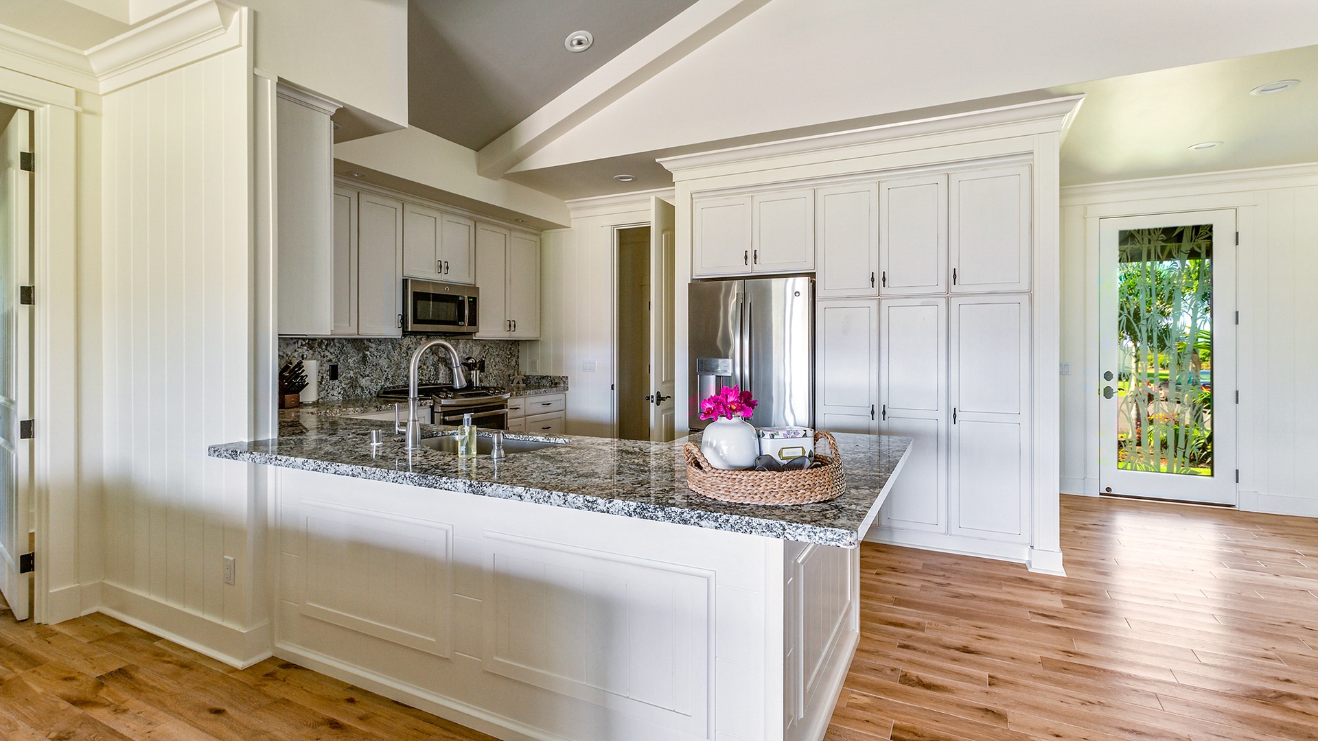 Hale Hiwa Hiwa - Fully Equipped Kitchen - Parrish Kauai