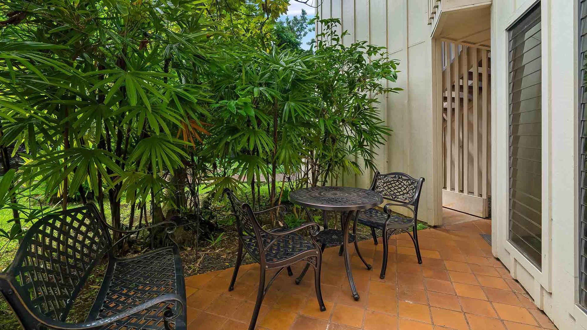 Waikomo Stream Villas #403 - Front Bistro Seating Lanai - Parrish Kauai
