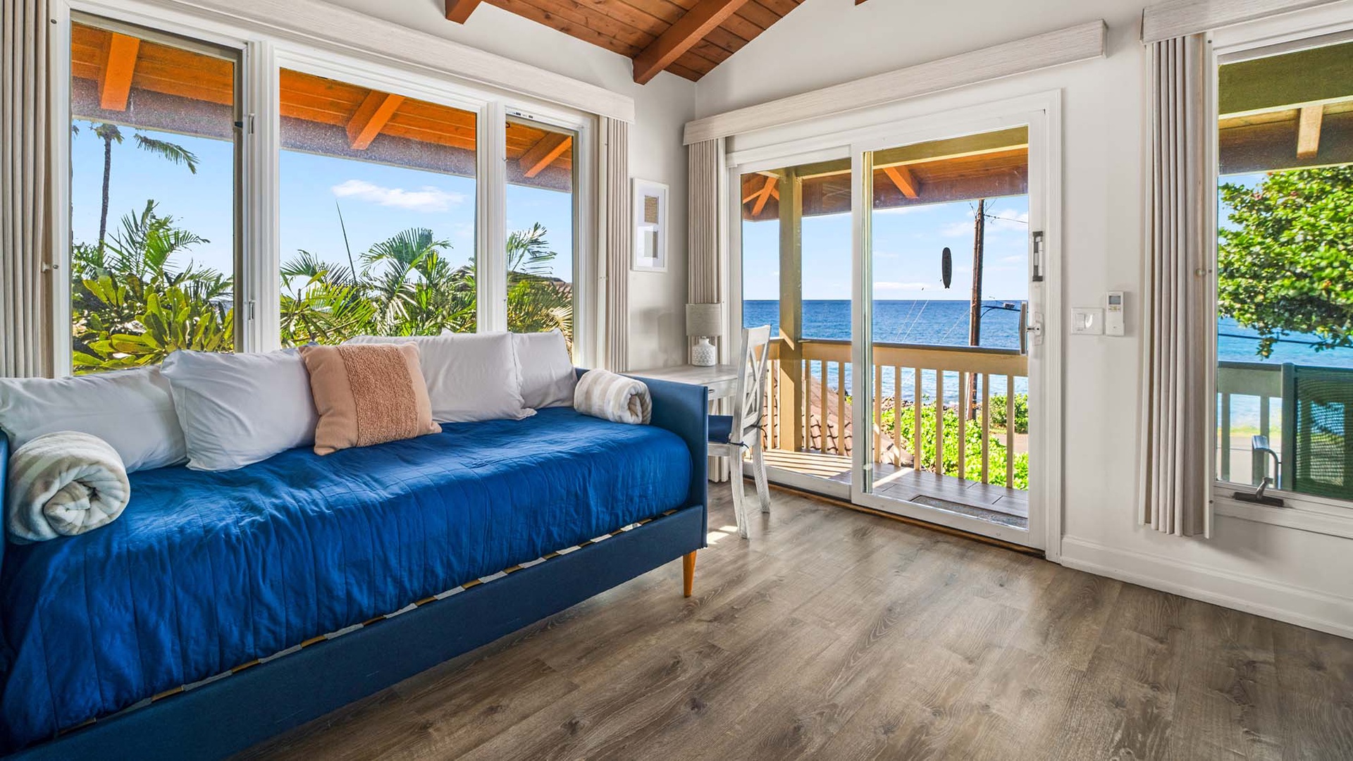 Honu Kai Villas #2 - Primary Bedroom Suite Day Bed - Parrish Kauai