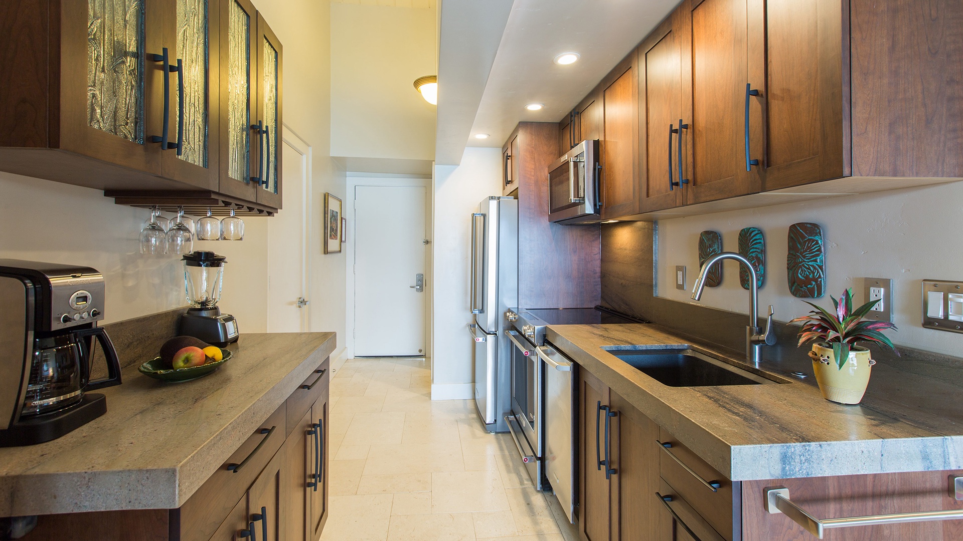 Hanalei Bay Resort #33056 - Fully Equipped Kitchen - Parrish Kauai