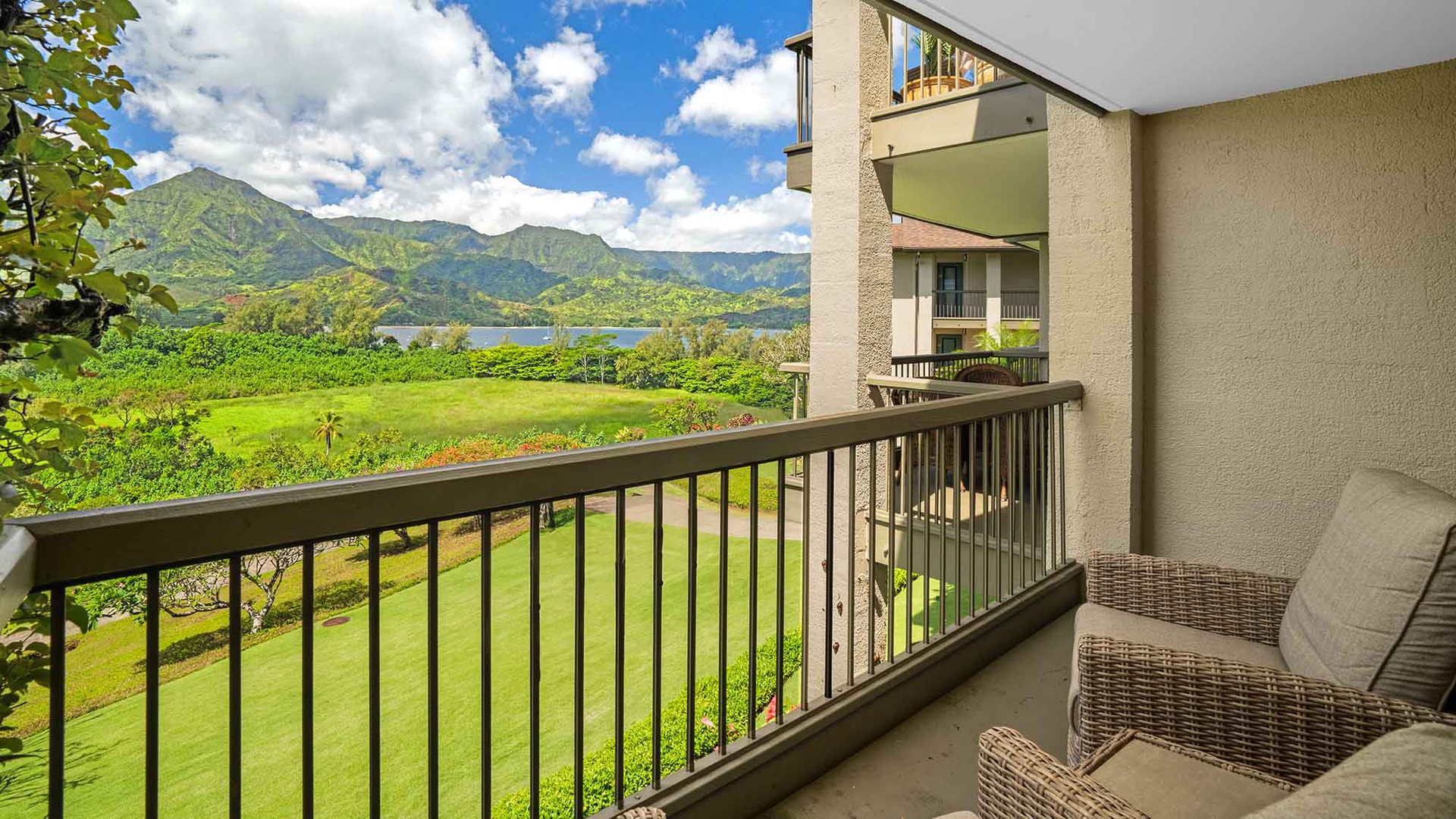 Hanalei Bay Resort #9222 - Primary Guest Bedroom Suite Lanai - Parrish Kauai