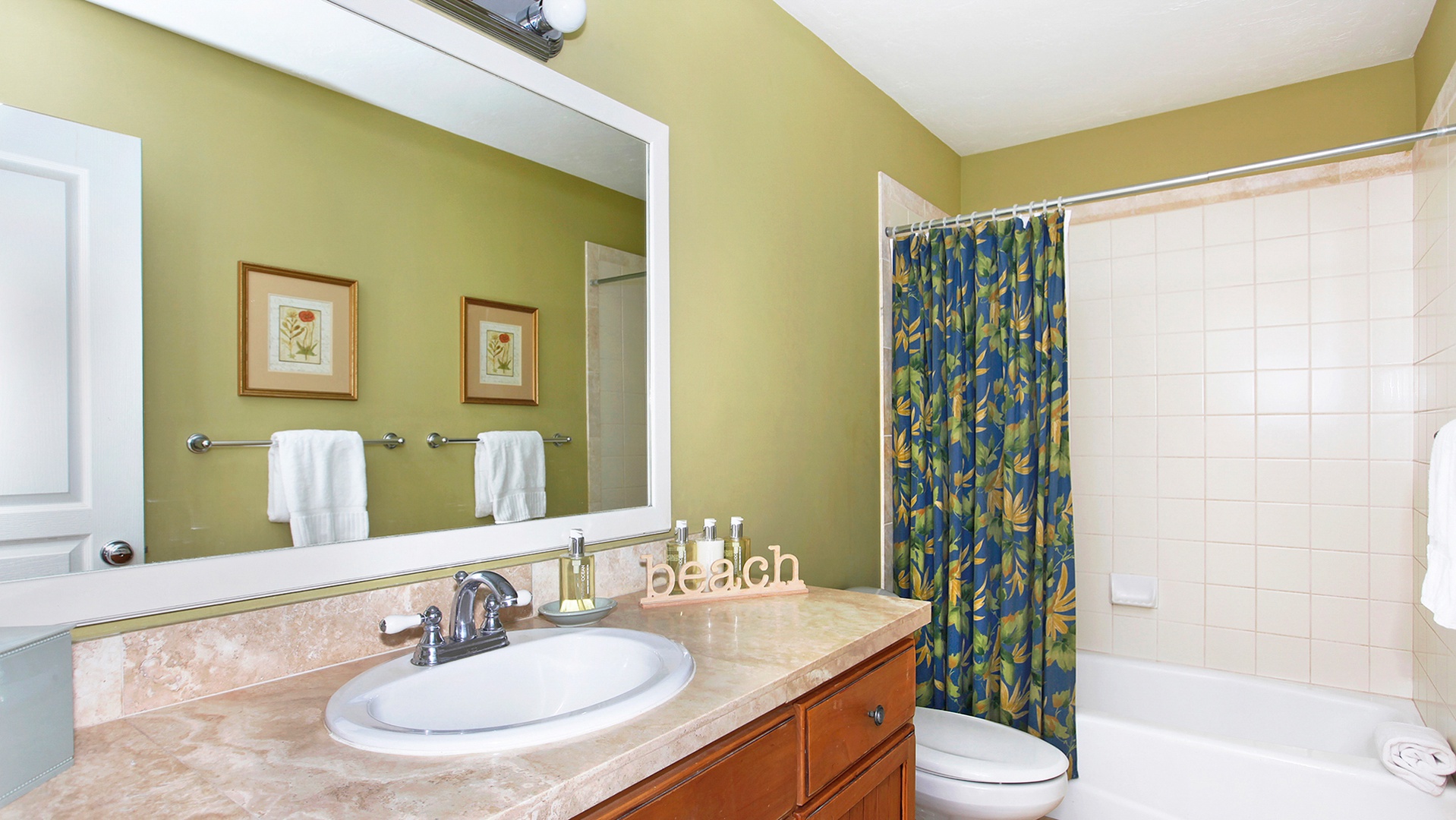 Regency at Poipu Kai #821 - Second Guest Bedroom Bath Downstairs - Parrish Kauai