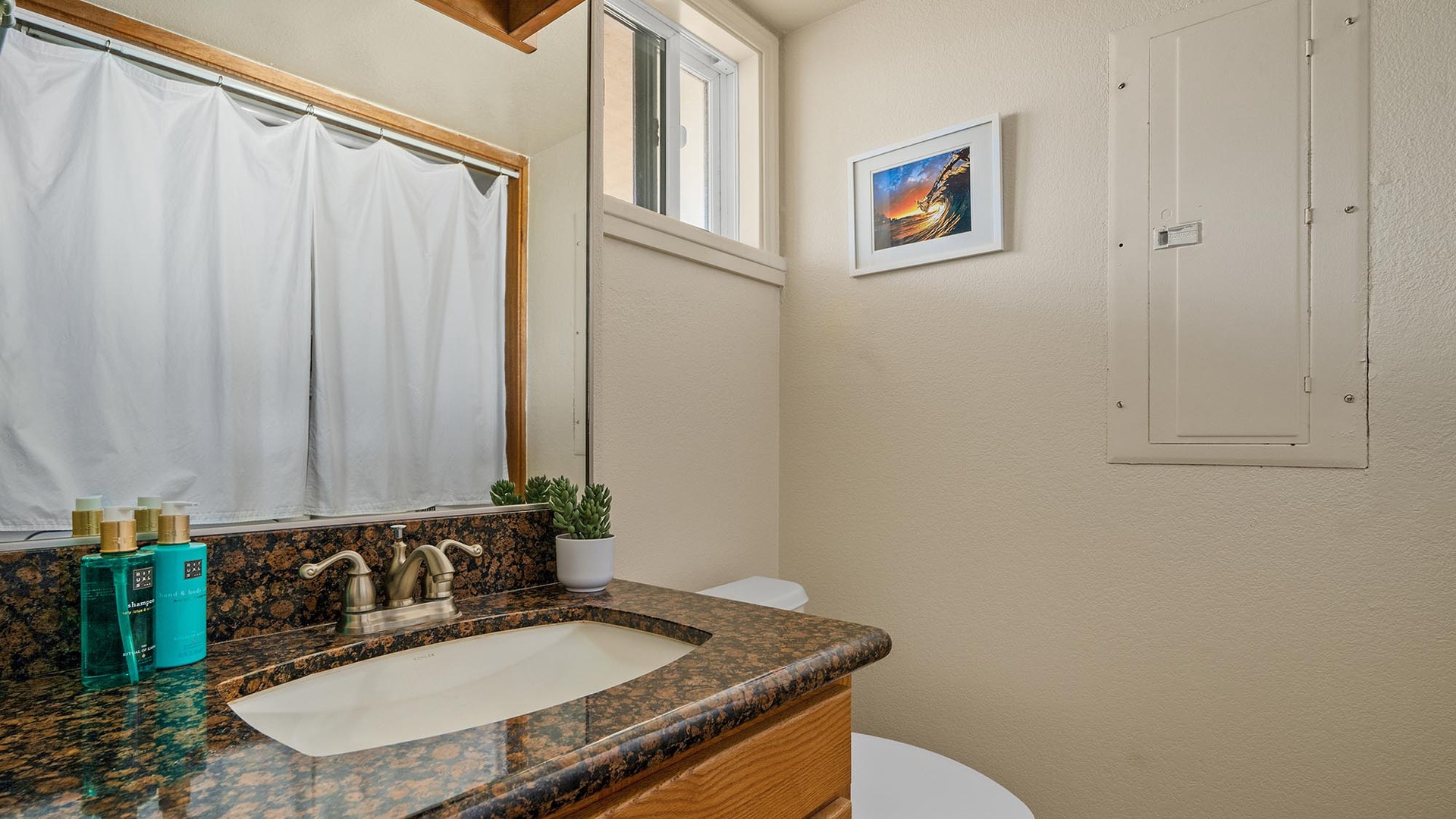 Makahuena at Poipu #2305 - Third Guest Bath - Parrish Kauai