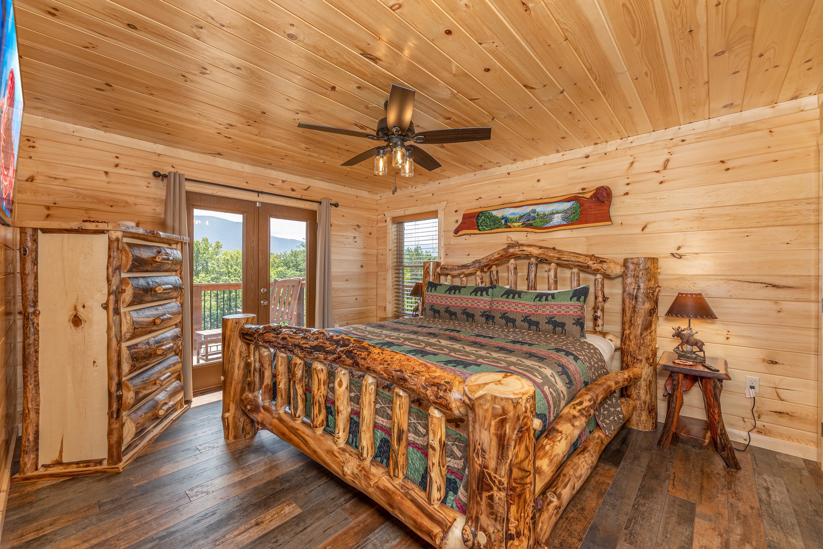 Bedroom with log bed at Twin Peaks, a 5 bedroom cabin rental located in Gatlinburg