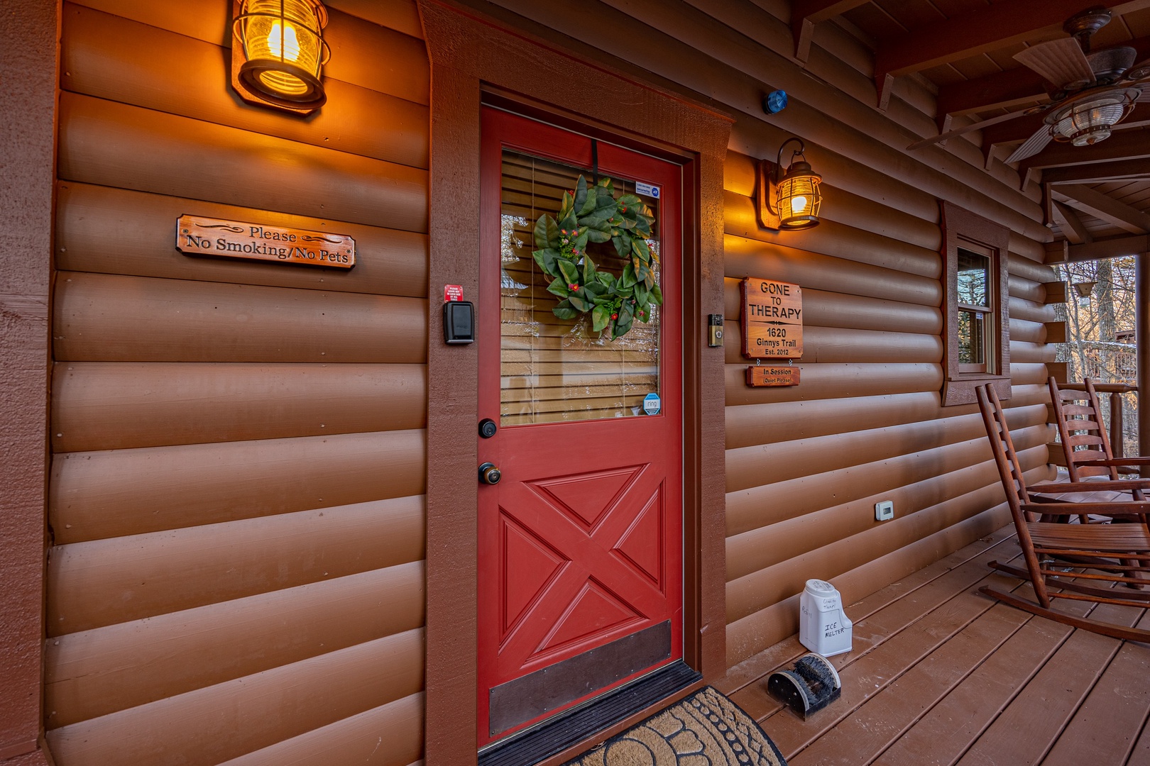 Front door at Gone To Therapy, a 2 bedroom cabin rental located in Gatlinburg