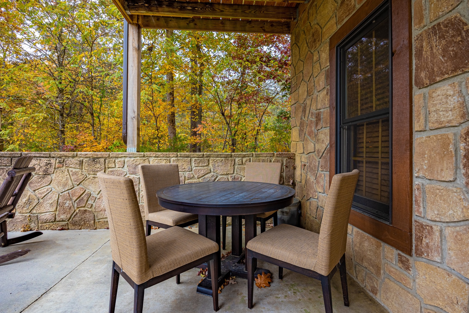 Outdoor dining for 4 at Mountain Lake Getaway, a 3 bedroom cabin rental located in douglas lake