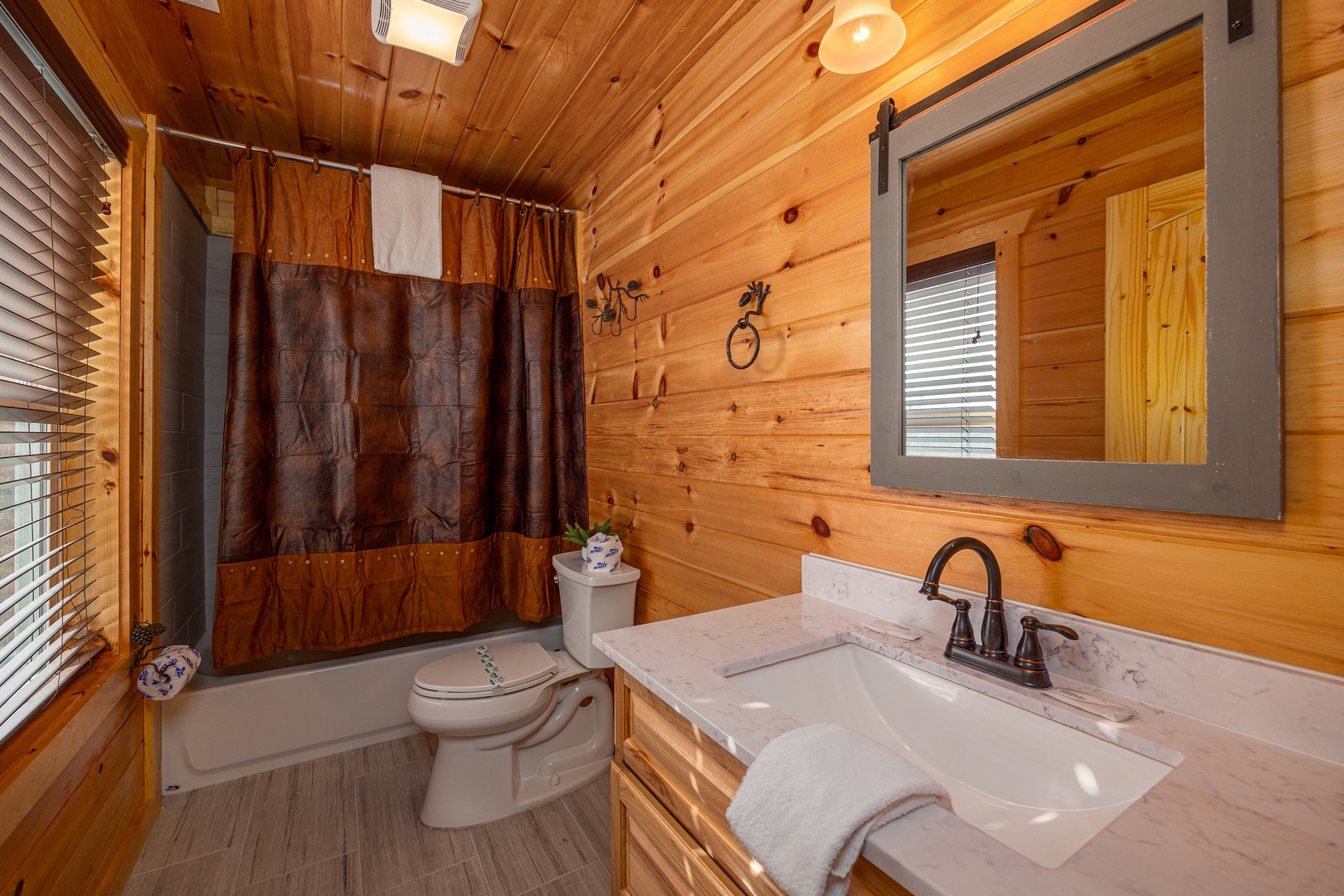 Third bathroom at Mountain Pool & Paradise, a 3 bedroom cabin rental located in Pigeon Forge