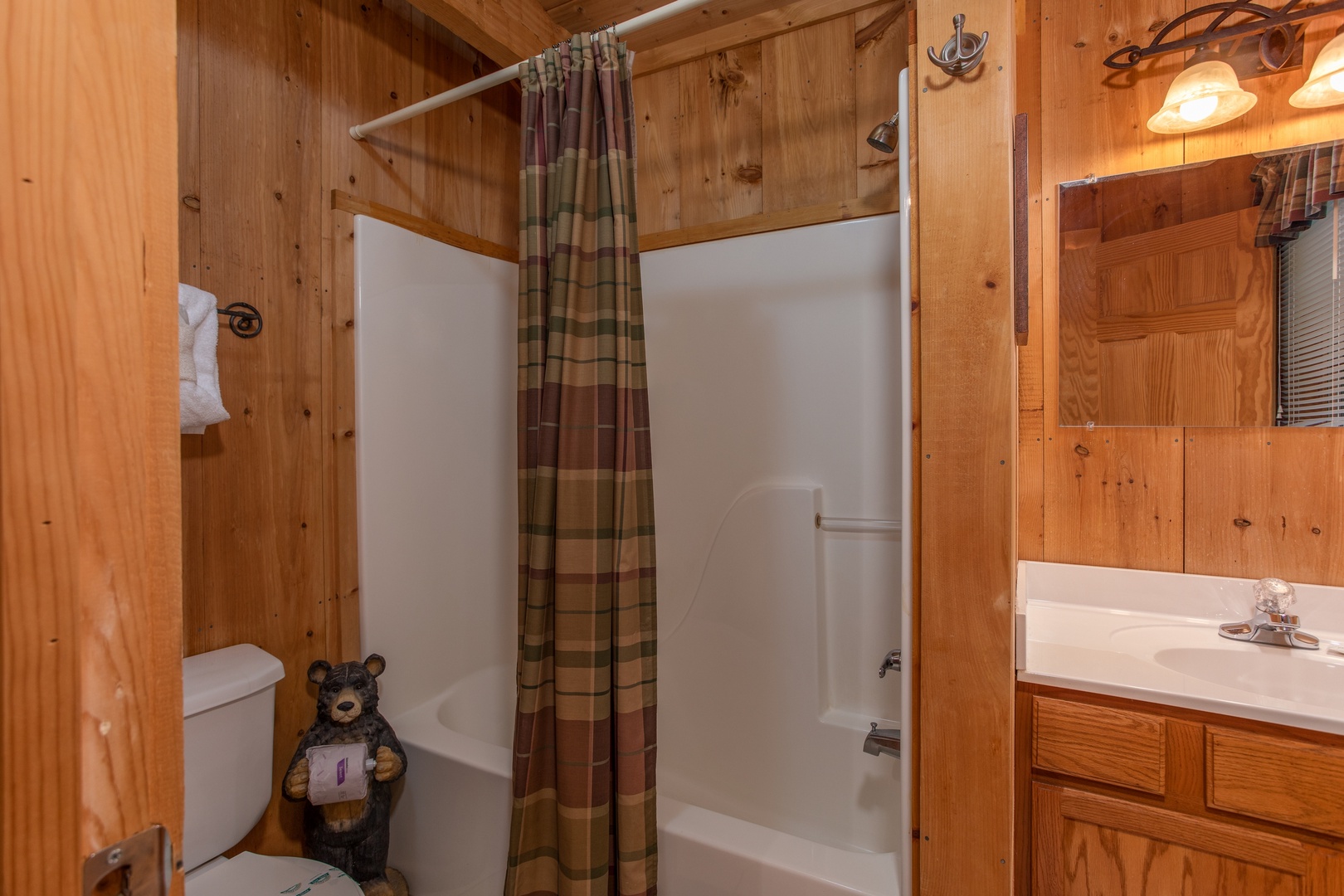 Upstairs bathroom at Bearfoot Crossing, a 1-bedroom cabin rental located in Pigeon Forge