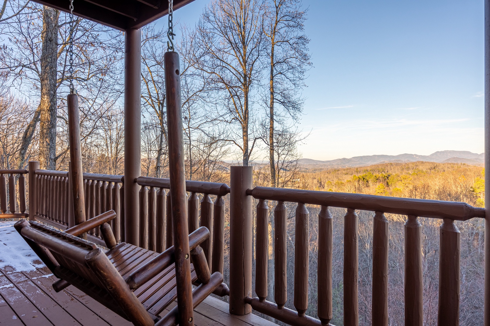 Porch swing at Gone To Therapy, a 2 bedroom cabin rental located in Gatlinburg