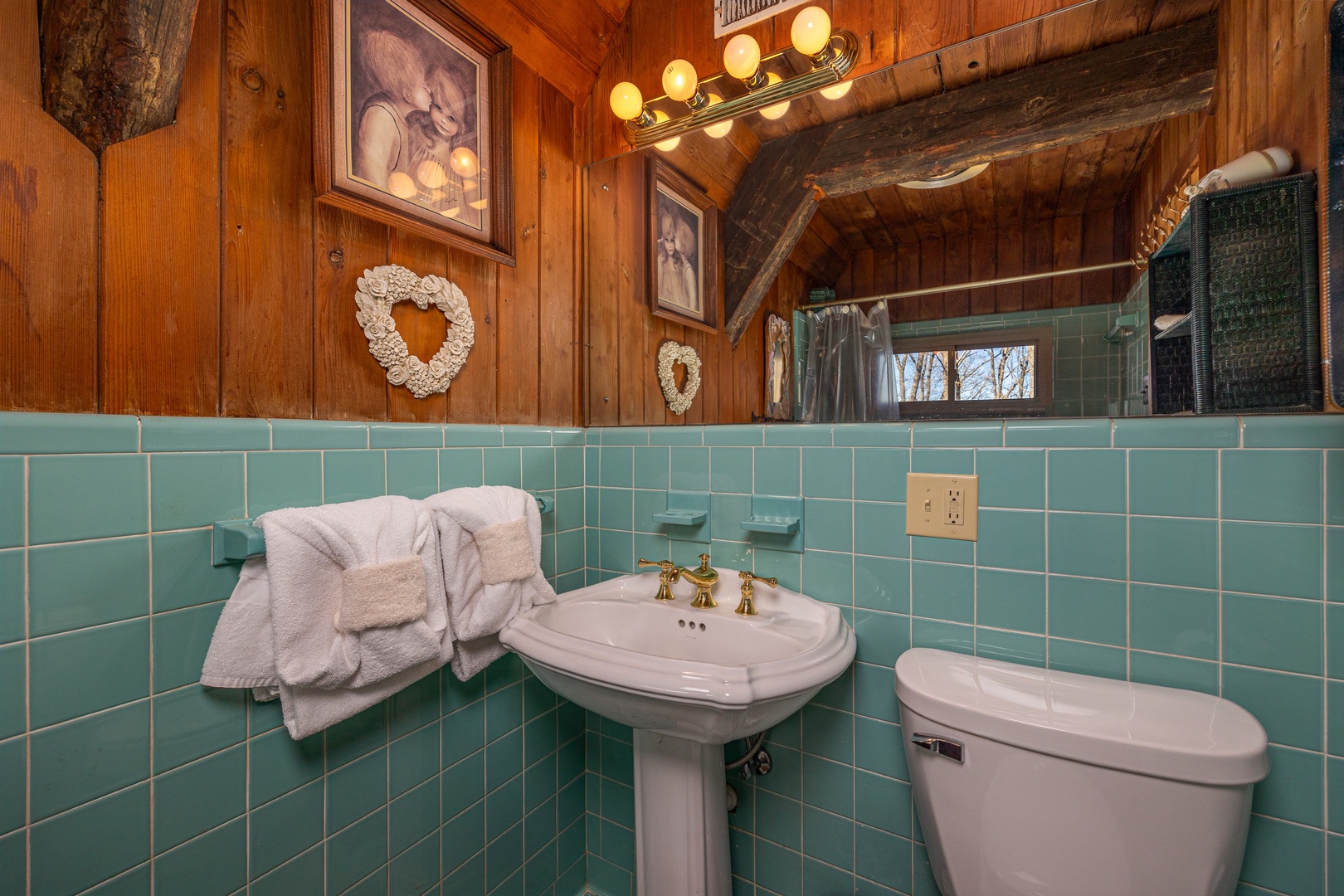 Bathroom at Ever After, a 1 bedroom cabin rental located in Gatlinburg